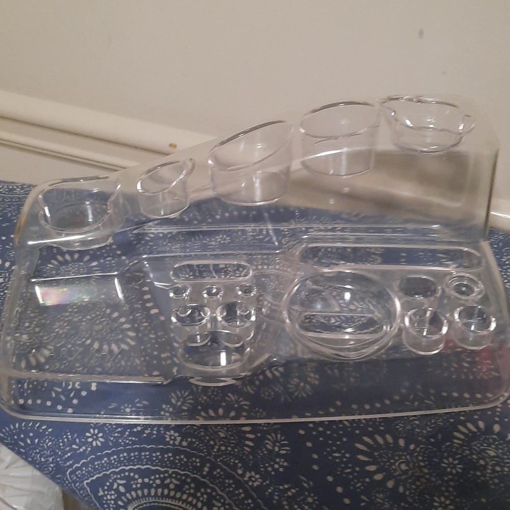 Mary Kay Acrylic Tray - Picture 4 of 6